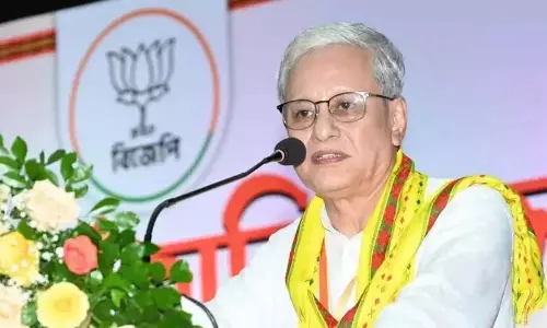 Telangana के राज्यपाल ने गणतंत्र दिवस की पूर्व संध्या पर अंबेडकर को याद किया Telangana के राज्यपाल ने गणतंत्र दिवस की पूर्व संध्या पर अंबेडकर को याद किया