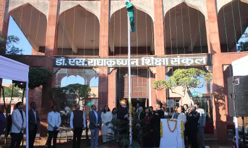 Jaipur: शिक्षा संकुल में हर्षोल्लास से मनाया गया गणतंत्र दिवस Jaipur: शिक्षा संकुल में हर्षोल्लास से मनाया गया गणतंत्र दिवस