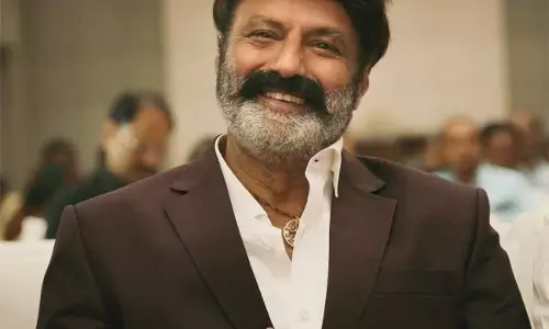 Andhra: मैं उनका हमेशा ऋणी रहूंगा, पद्म पुरस्कार पर बालकृष्ण की प्रतिक्रिया Andhra: मैं उनका हमेशा ऋणी रहूंगा, पद्म पुरस्कार पर बालकृष्ण की प्रतिक्रिया