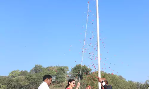 Telangana : रामोजी फिल्म सिटी में भव्य तरीके से मनाया गया गणतंत्र दिवस समारोह