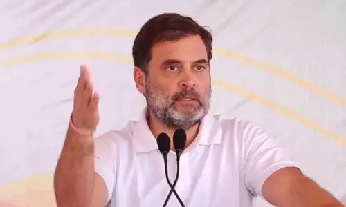 Delhi: राहुल गांधी, प्रियंका ने गणतंत्र दिवस पर देशवासियों को शुभकामनाएं दीं Delhi: राहुल गांधी, प्रियंका ने गणतंत्र दिवस पर देशवासियों को शुभकामनाएं दीं