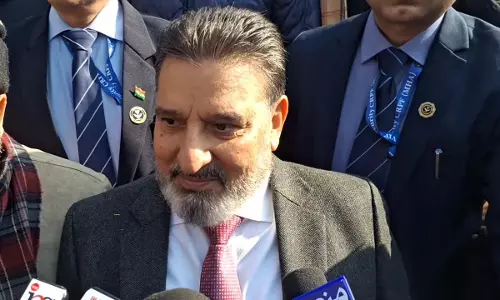 Altaf Bukhari: सरकार को लोगों के मुद्दों को हल करने के लिए कुछ समय दिया जाना चाहिए Altaf Bukhari: सरकार को लोगों के मुद्दों को हल करने के लिए कुछ समय दिया जाना चाहिए