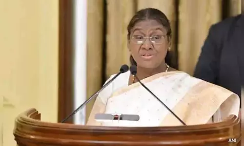Nagaland : राष्ट्रपति मुर्मू ने कहा, मतदाताओं को भेदभाव से ऊपर उठना चाहिए Nagaland : राष्ट्रपति मुर्मू ने कहा, मतदाताओं को भेदभाव से ऊपर उठना चाहिए