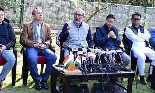 Manipur के मुख्यमंत्री ने सोशल मीडिया साइटों के दुरुपयोग के खिलाफ चेतावनी Manipur के मुख्यमंत्री ने सोशल मीडिया साइटों के दुरुपयोग के खिलाफ चेतावनी