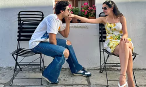 Sanaya Irani और मोहित सहगल ने शादी की सालगिरह मनाई