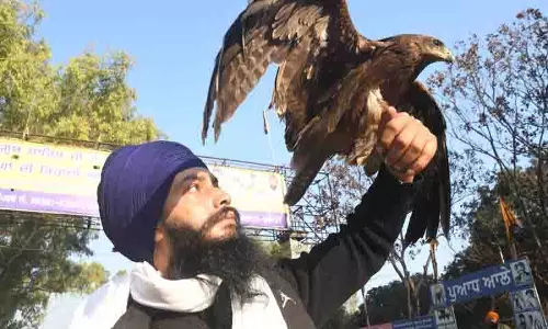 Qaumi Insaaf मोर्चा के सदस्यों ने महापंचायत में लिया हिस्सा