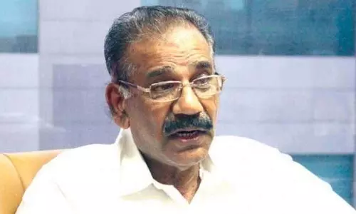 वन मंत्री ए.के. ससीन्द्रन के खिलाफ पंचराकोली में बड़े पैमाने पर विरोध प्रदर्शन वन मंत्री ए.के. ससीन्द्रन के खिलाफ पंचराकोली में बड़े पैमाने पर विरोध प्रदर्शन
