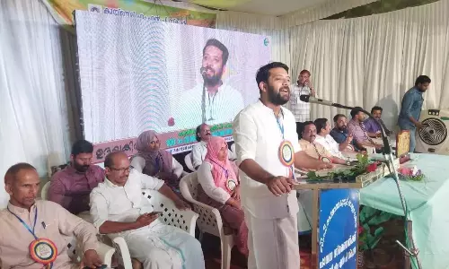 पब्लिक स्कूल हमारी सम्पत्ति हैं, देश की जरूरतों को बनाए रखना: शफी परमपिल पब्लिक स्कूल हमारी सम्पत्ति हैं, देश की जरूरतों को बनाए रखना: शफी परमपिल