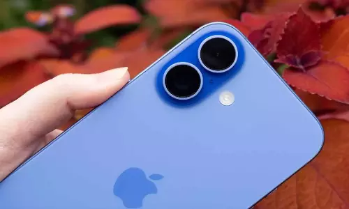 iPhone 17 सीरीज लीक: डायनामिक आइलैंड डिज़ाइन का खुलासा iPhone 17 सीरीज लीक: डायनामिक आइलैंड डिज़ाइन का खुलासा