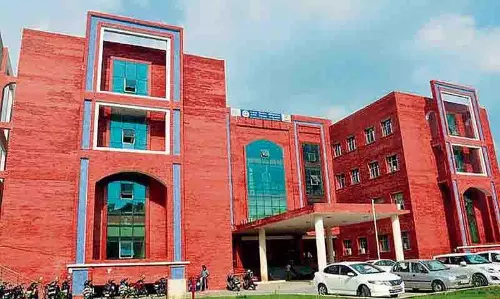 85 पार्षदों के लिए शपथ ग्रहण समारोह, Mayor पद के लिए चुनाव कल होंगे 85 पार्षदों के लिए शपथ ग्रहण समारोह, Mayor पद के लिए चुनाव कल होंगे