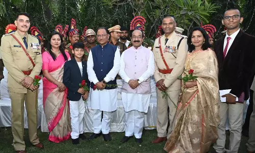 गणतंत्र दिवस पर राजभवन में स्वागत समारोह, मुख्यमंत्री विष्णु देव साय हुए शामिल