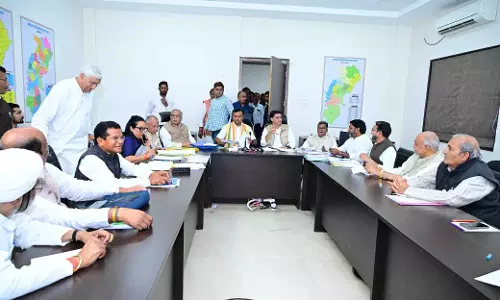 BIG BREAKING: राजीव भवन में चल रही कांग्रेस की बड़ी बैठक खत्म, कल उम्मीदवारों की लिस्ट आएगी