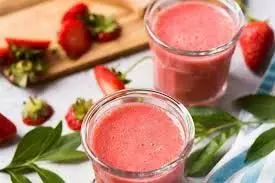 strawberry shake:  घर पर बनाएं  गाढ़ा स्ट्रॉबेरी शेक