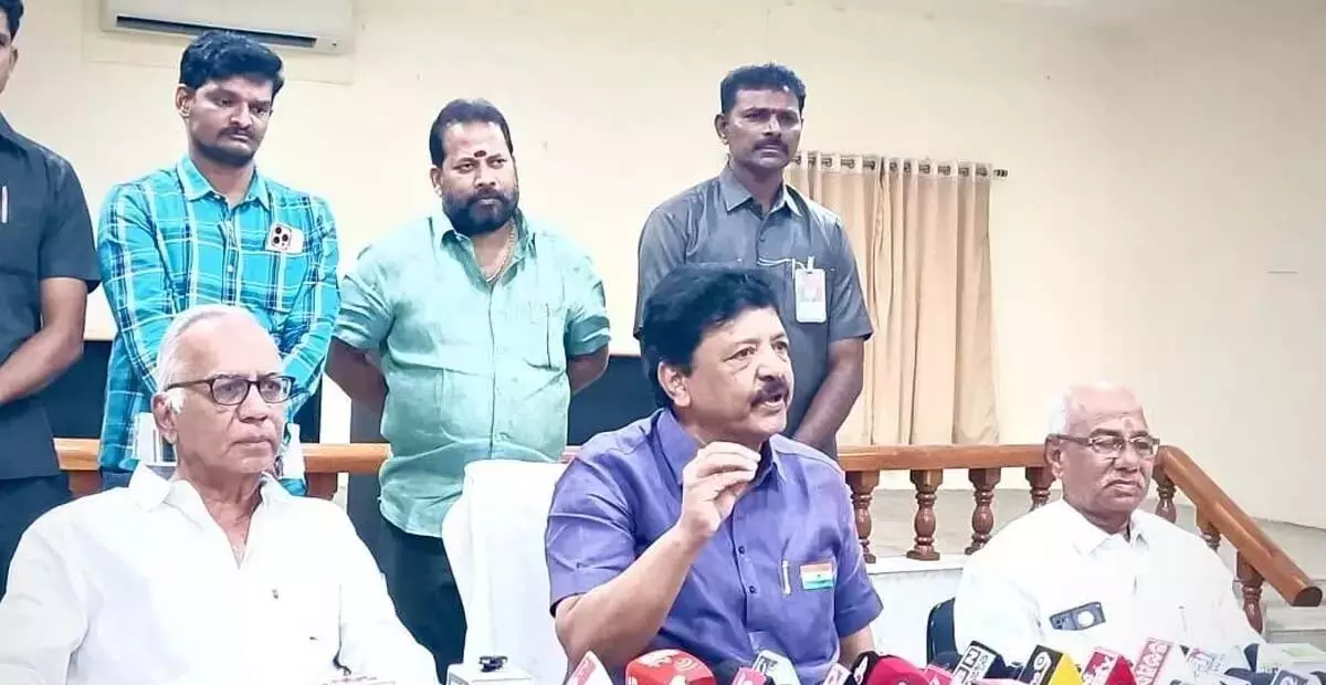 Andhra: पी4 मॉडल के तहत पर्यटन को बढ़ावा मिलेगा Andhra: पी4 मॉडल के तहत पर्यटन को बढ़ावा मिलेगा