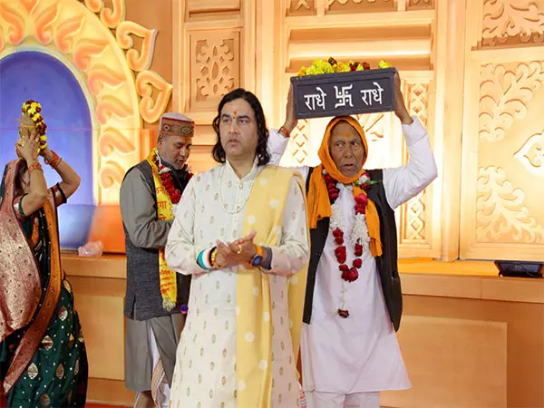 आध्यात्मिक गुरु देवकीनंदन ठाकुरजी द्वारा आयोजित धर्म संसद आज Mahakumbh में आयोजित की जाएगी आध्यात्मिक गुरु देवकीनंदन ठाकुरजी द्वारा आयोजित धर्म संसद आज Mahakumbh में आयोजित की जाएगी