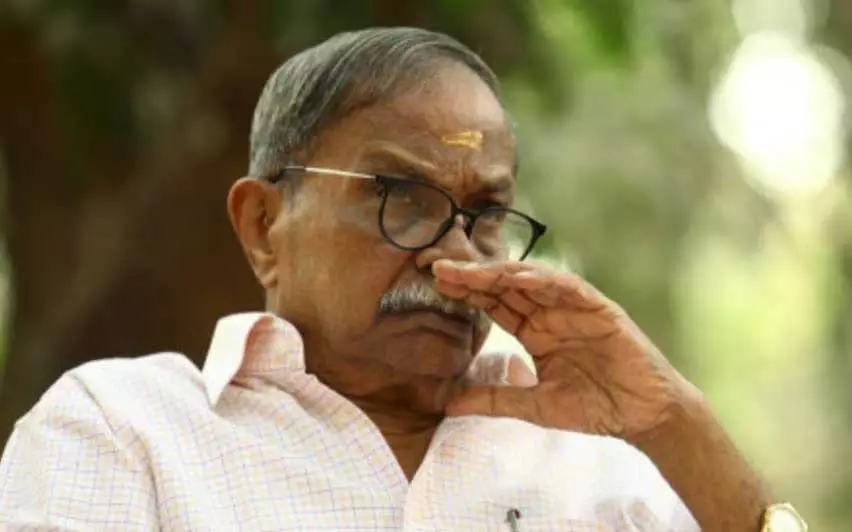 Kerala : एमटी को पद्म विभूषण से सम्मानित किया गया Kerala : एमटी को पद्म विभूषण से सम्मानित किया गया