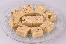 Besan Khoya Barfi इस शानदार मिठाई से सब हो जाएंगे खुश