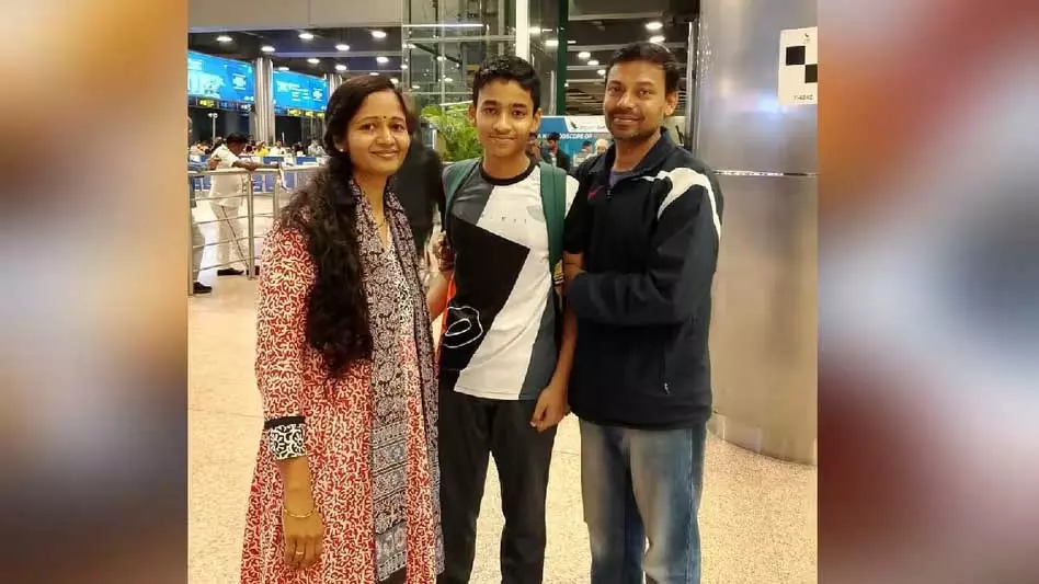 Tripura : स्पीयर कोर के जवानों ने अगरतला से लापता सैनिक स्कूल के छात्र को बचाया Tripura : स्पीयर कोर के जवानों ने अगरतला से लापता सैनिक स्कूल के छात्र को बचाया