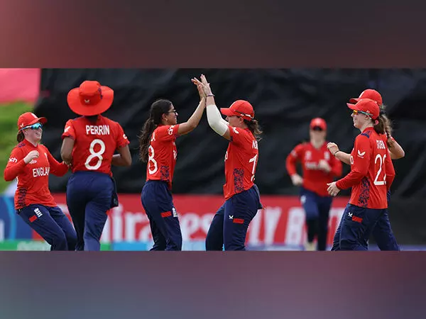 England आईसीसी महिला अंडर-19 टी-20 विश्व कप 2025 के सेमीफाइनल में पहुंचा