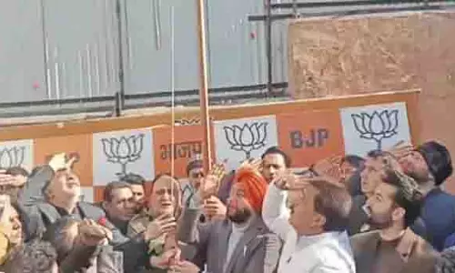 भाजपा कश्मीर इकाई ने मनाया गणतंत्र दिवस
