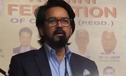 डबल एक्सेल की शर्ट पहनकर आए केजरीवाल को डबल सिक्योरिटी चाहिए : अनुराग ठाकुर डबल एक्सेल की शर्ट पहनकर आए केजरीवाल को डबल सिक्योरिटी चाहिए : अनुराग ठाकुर