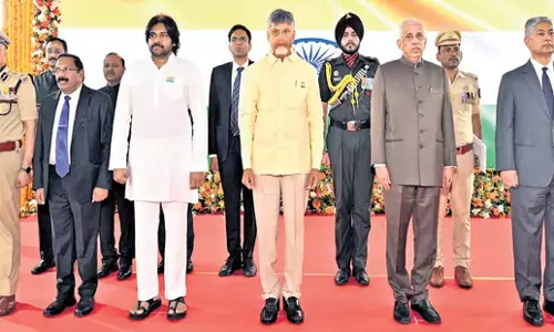 Andhra: राज्यपाल नजीर ने राजभवन में ‘एट होम’ का आयोजन किया
