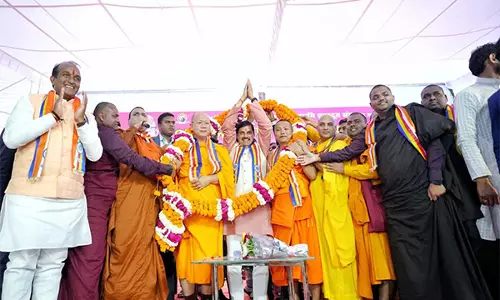 आज दुनिया को युद्ध की नहीं, बल्कि बुद्ध द्वारा दिखाए गए ज्ञान के मार्ग की जरूरत है: CM Yadav आज दुनिया को युद्ध की नहीं, बल्कि बुद्ध द्वारा दिखाए गए ज्ञान के मार्ग की जरूरत है: CM Yadav