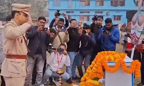 Assam : धुबरी और कोकराझार में एकता और देशभक्ति के साथ मनाया