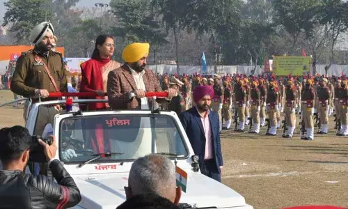 Punjab , हरियाणा ने देश के साथ मिलकर मनाया 76वां गणतंत्र दिवस