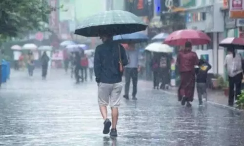 ठंड में अचानक भारी बारिश: मौसम विभाग ने जारी किया अलर्ट ठंड में अचानक भारी बारिश: मौसम विभाग ने जारी किया अलर्ट