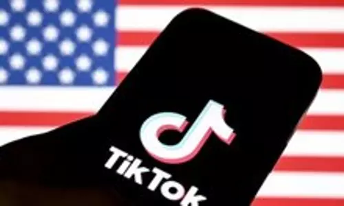 अमेरिका स्थित एआई कंपनी पर्प्लेक्सिटी ने TikTok के लिए संशोधित बोली प्रस्तुत की: रिपोर्ट अमेरिका स्थित एआई कंपनी पर्प्लेक्सिटी ने TikTok के लिए संशोधित बोली प्रस्तुत की: रिपोर्ट