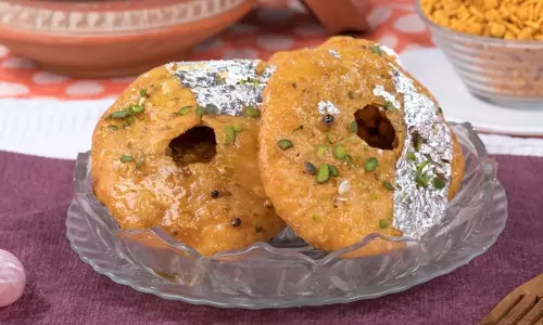 मावा कचौरी रेसिपी