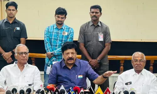 Andhra Pradesh: क्षेत्रीय पर्यटन शिखर सम्मेलन के लिए निवेशक जुटे Andhra Pradesh: क्षेत्रीय पर्यटन शिखर सम्मेलन के लिए निवेशक जुटे