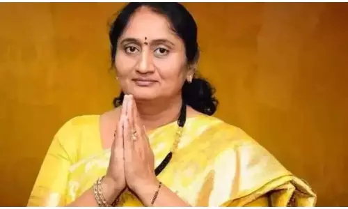 BC छात्रावास में भोजन नहीं मिलने से मंत्री नाराज, अधिकारी को हटाया गया BC छात्रावास में भोजन नहीं मिलने से मंत्री नाराज, अधिकारी को हटाया गया
