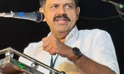 कांग्रेस ने Kerala के पूर्व भाजपा नेता को पार्टी प्रवक्ता बनाया कांग्रेस ने Kerala के पूर्व भाजपा नेता को पार्टी प्रवक्ता बनाया