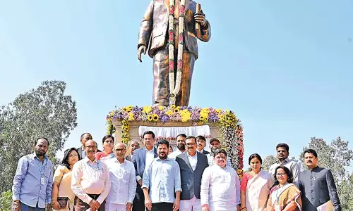क्या केंद्र का राज्य विश्वविद्यालयों पर प्रभुत्व है : सीएम रेवंत रेड्डी