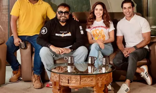 नुसरत भरुचा ने Anurag Kashyap के साथ मिलकर काम किया नुसरत भरुचा ने Anurag Kashyap के साथ मिलकर काम किया