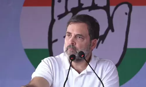 गरीबों को खत्म करने का हथियार है जीएसटी : राहुल गांधी गरीबों को खत्म करने का हथियार है जीएसटी : राहुल गांधी