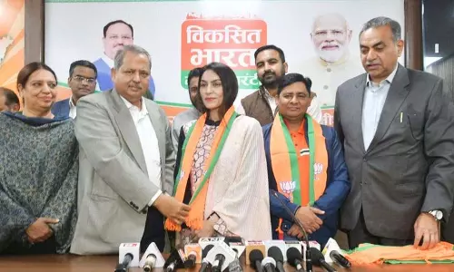 Chandigarh मेयर चुनाव से पहले कांग्रेस को झटका, गुरबख्श रावत भाजपा में शामिल