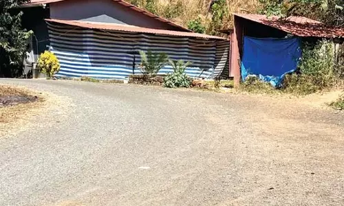 Velsao में खस्ताहाल डांडो-मोलो सड़क की तत्काल मरम्मत की जरूरत