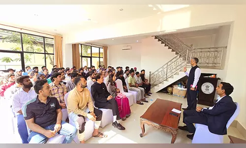 Laos में साइबर-स्कैम केंद्रों में तस्करी से 67 भारतीय युवाओं को बचाया गया Laos में साइबर-स्कैम केंद्रों में तस्करी से 67 भारतीय युवाओं को बचाया गया