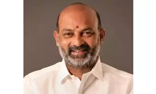 Bandi Sanjay कहते हैं, गद्दार को पद्म पुरस्कार देने का सवाल ही नहीं उठता Bandi Sanjay कहते हैं, गद्दार को पद्म पुरस्कार देने का सवाल ही नहीं उठता