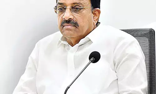 हम सभी पात्र लोगों के खाते में किसान बीमा राशि जमा कराएंगे: Minister Tummala हम सभी पात्र लोगों के खाते में किसान बीमा राशि जमा कराएंगे: Minister Tummala