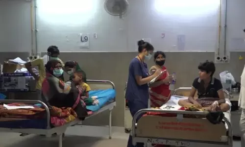 Odisha में जहरीला फल खाने से 10 आदिवासी बच्चे बीमार पड़े Odisha में जहरीला फल खाने से 10 आदिवासी बच्चे बीमार पड़े