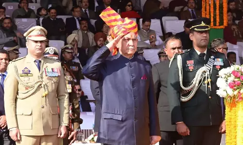 LG Manoj Sinha: जम्मू-कश्मीर में जल्द ही पंचायत और शहरी स्थानीय निकाय चुनाव होंगे