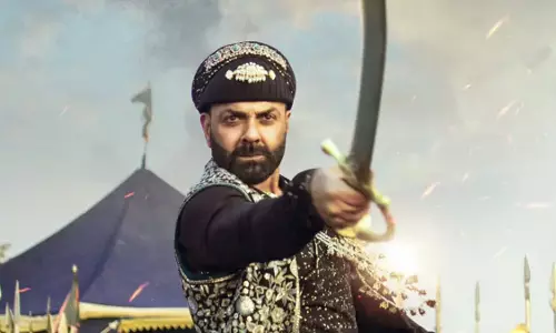 Hari Hara Veera Mallu: औरंगजेब के रूप में बॉबी देओल ने ढाया कहर Hari Hara Veera Mallu: औरंगजेब के रूप में बॉबी देओल ने ढाया कहर