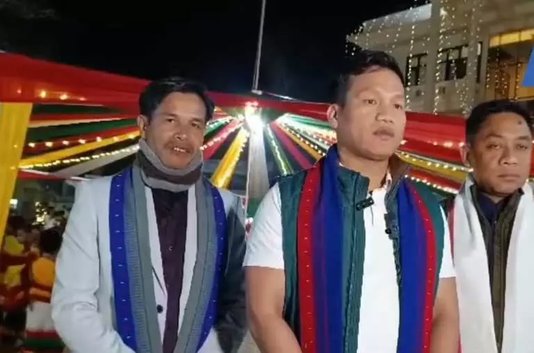 Assam: डीएचएसी सीईएम देबोलाल गोरलोसा ने प्री-बुशू उत्सव की मेजबानी की Assam: डीएचएसी सीईएम देबोलाल गोरलोसा ने प्री-बुशू उत्सव की मेजबानी की