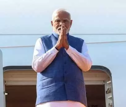 प्रधानमंत्री मोदी मेक इन ओडिशा कॉन्क्लेव का उद्घाटन करने भुवनेश्वर पहुंचे