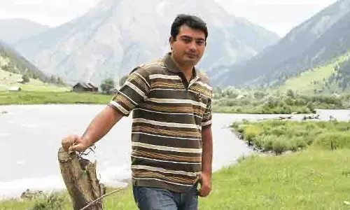 जीके के कार्यकारी संपादक आरिफ शफी वानी को बधाई