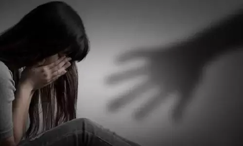 रेप की कोशिश नाकाम, आरोपी की जमकर पिटाई रेप की कोशिश नाकाम, आरोपी की जमकर पिटाई